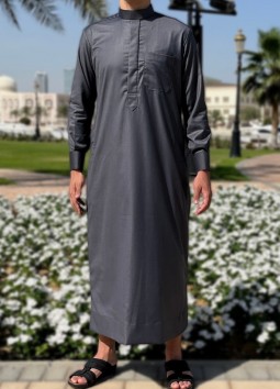 Saudi Dark Grey "Cashmere" von Custom Qamis