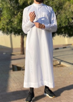Saudi Off-White "Platinum" von Custom Qamis