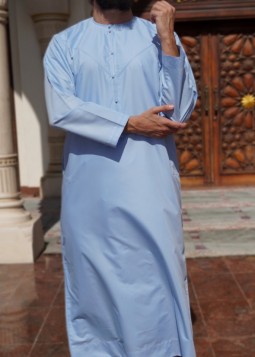 Emirati Hellblau "Platinum" von Custom Qamis