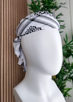 Schwarz-weißer Turban