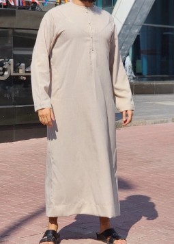 Emirati Beige "Imperial" von Custom Qamis